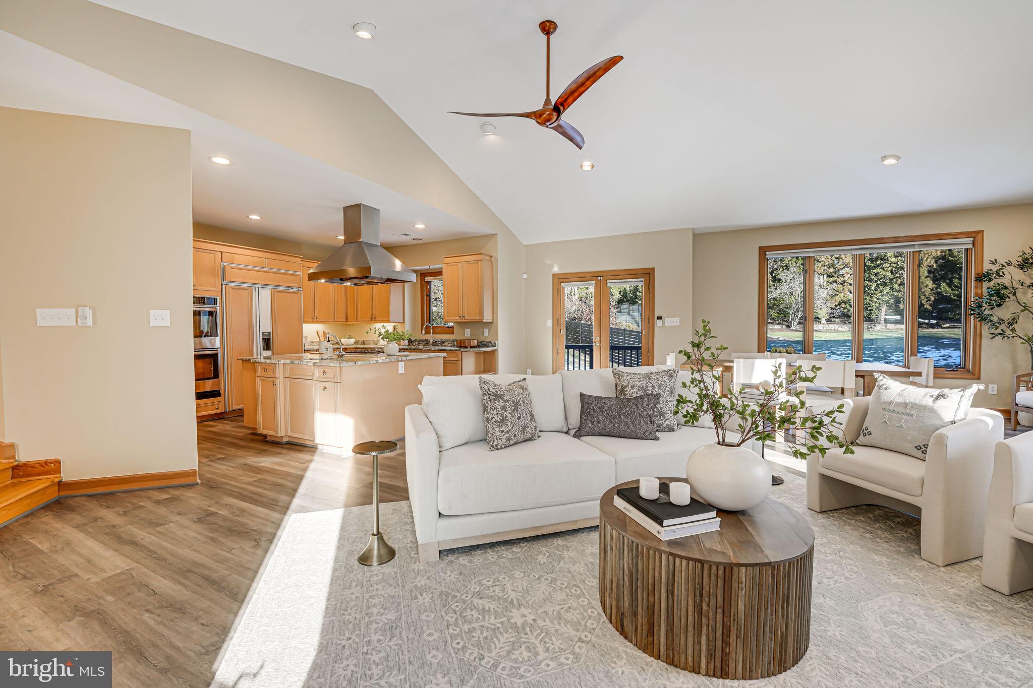 RAVENWOOD - Residential