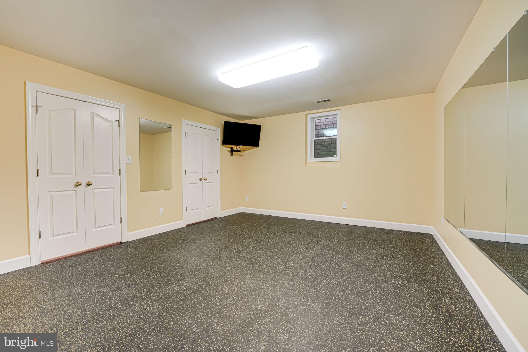 RAVENWOOD - Residential