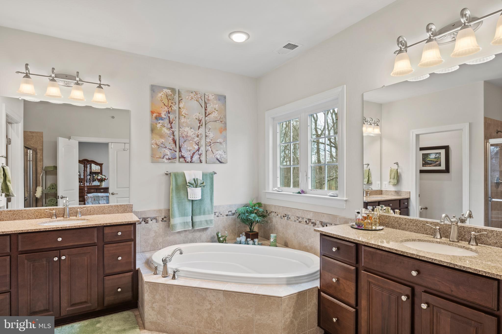 WAVERLY OVERLOOK - Residential