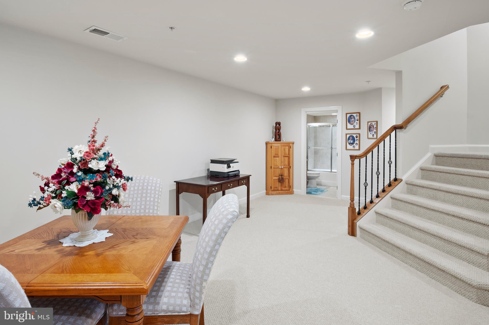 WAVERLY OVERLOOK - Residential