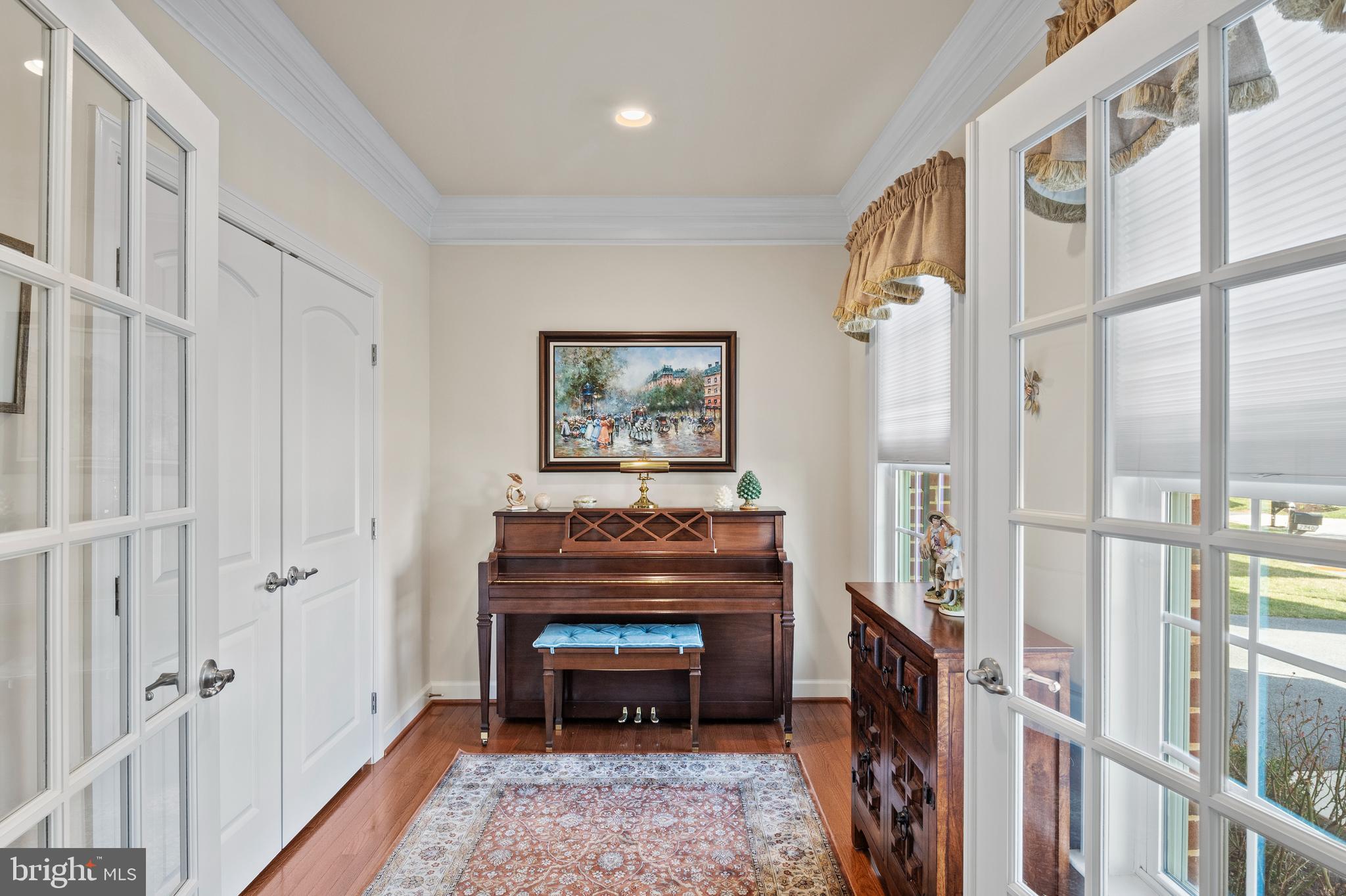 WAVERLY OVERLOOK - Residential