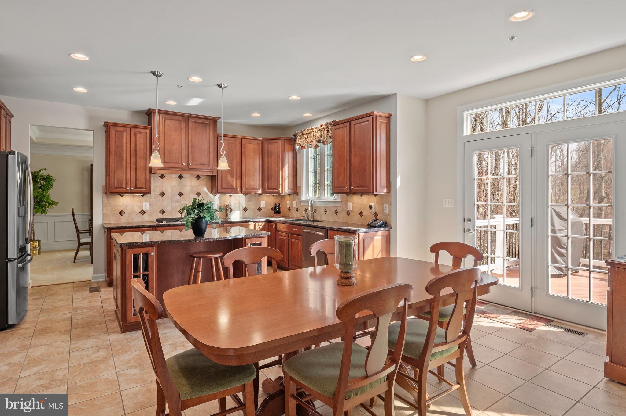 WAVERLY OVERLOOK - Residential