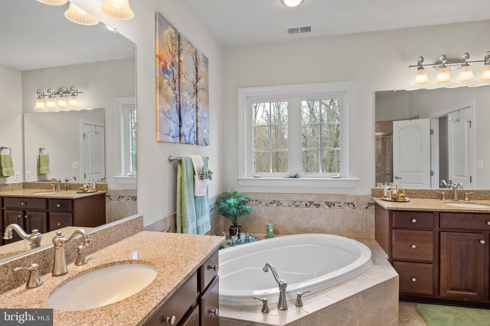 WAVERLY OVERLOOK - Residential