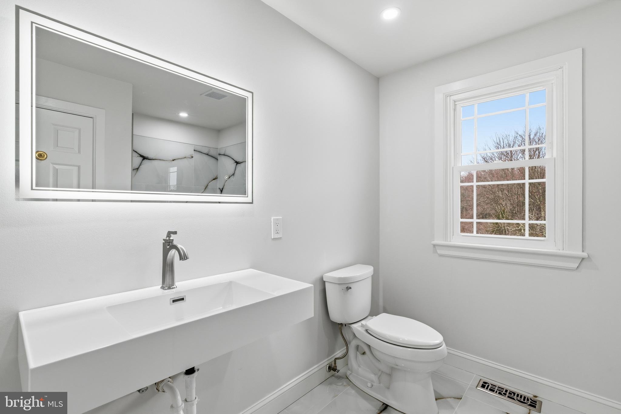 UPPER BLACK EDDY - Residential