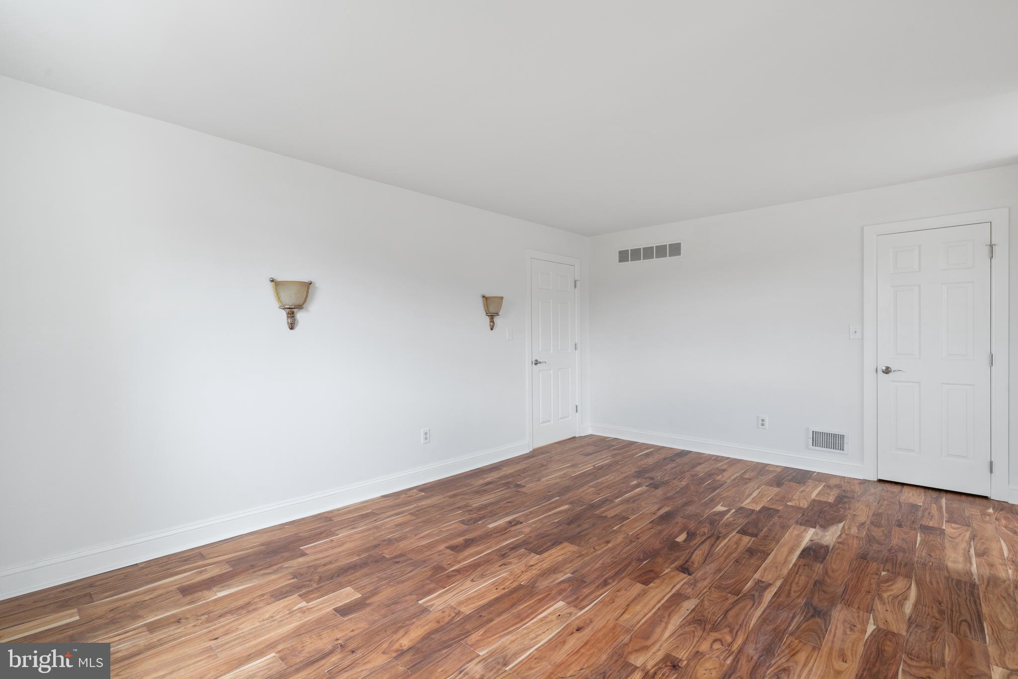 UPPER BLACK EDDY - Residential