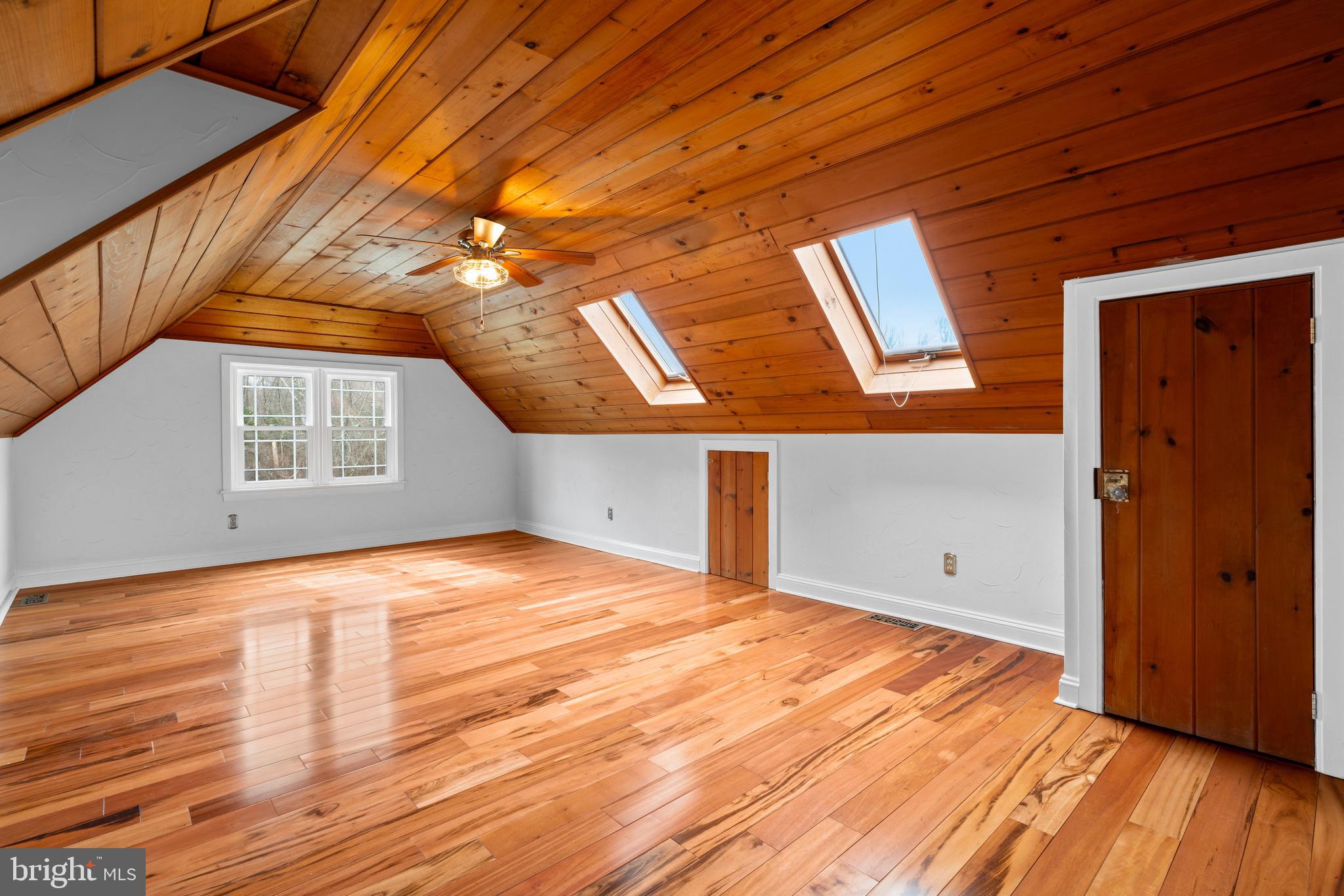 UPPER BLACK EDDY - Residential