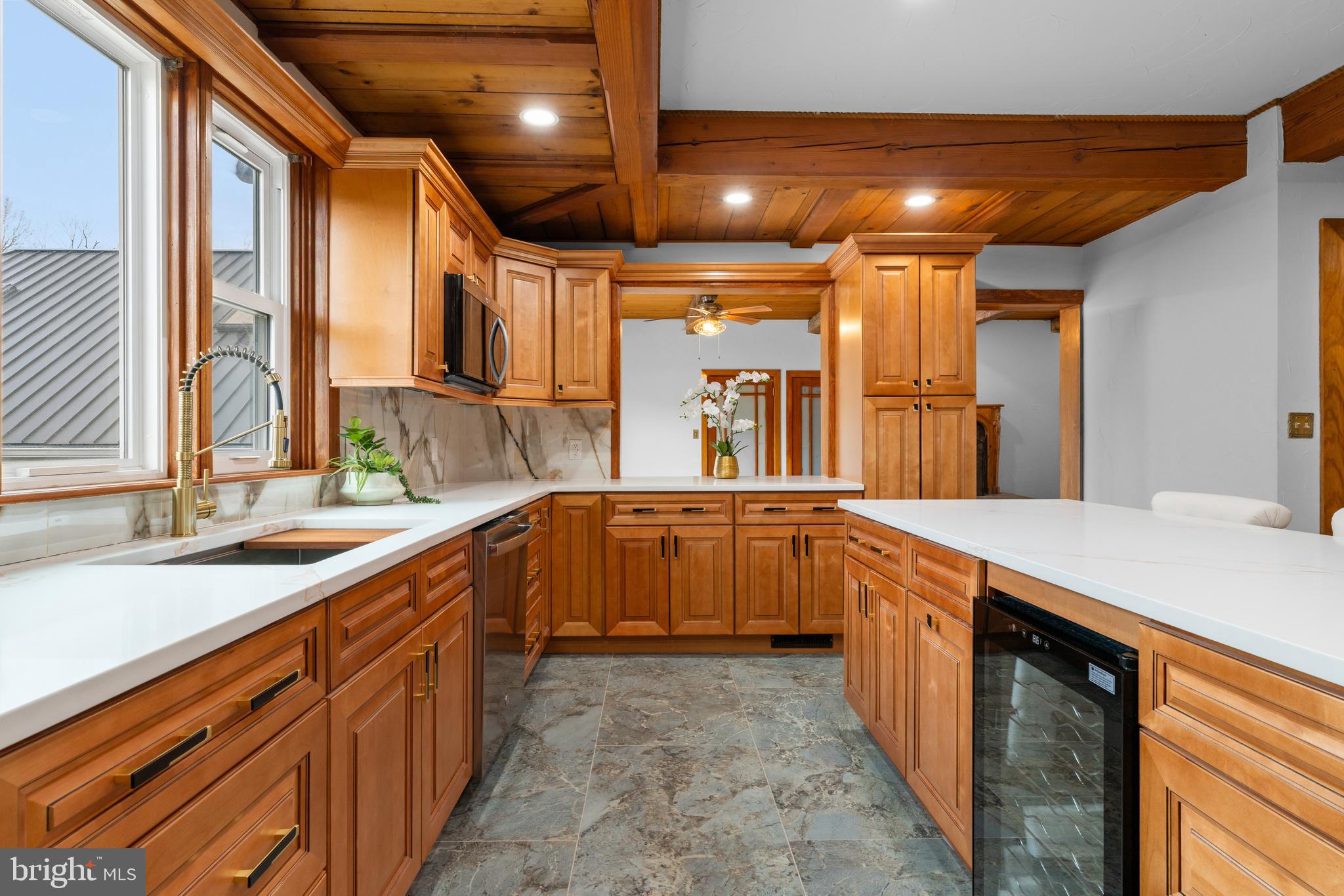 UPPER BLACK EDDY - Residential