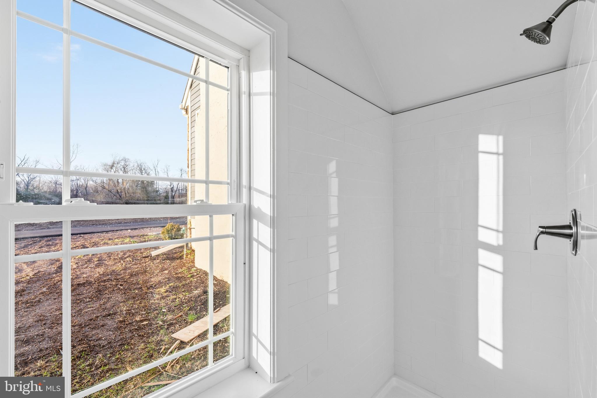 UPPER BLACK EDDY - Residential