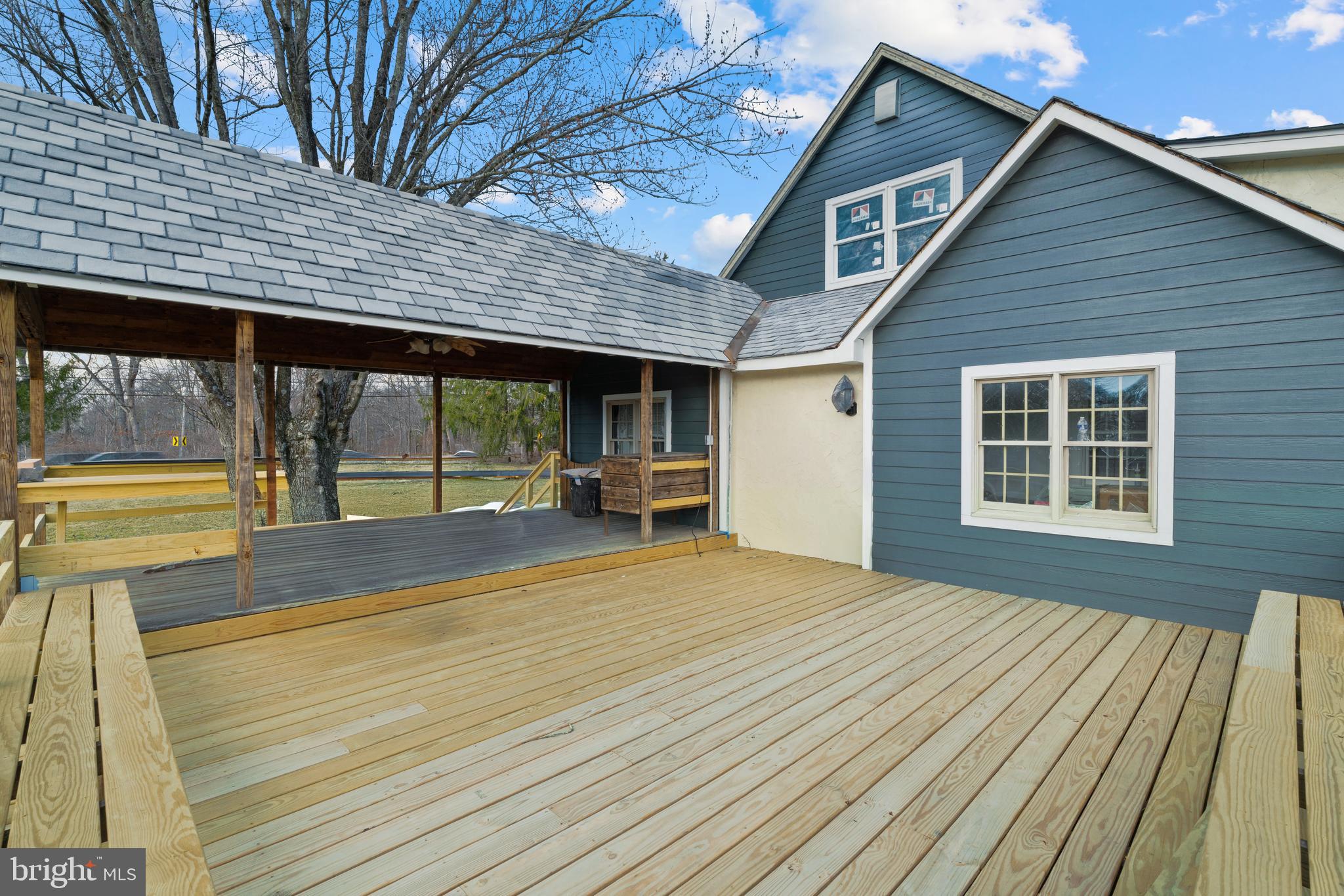 UPPER BLACK EDDY - Residential