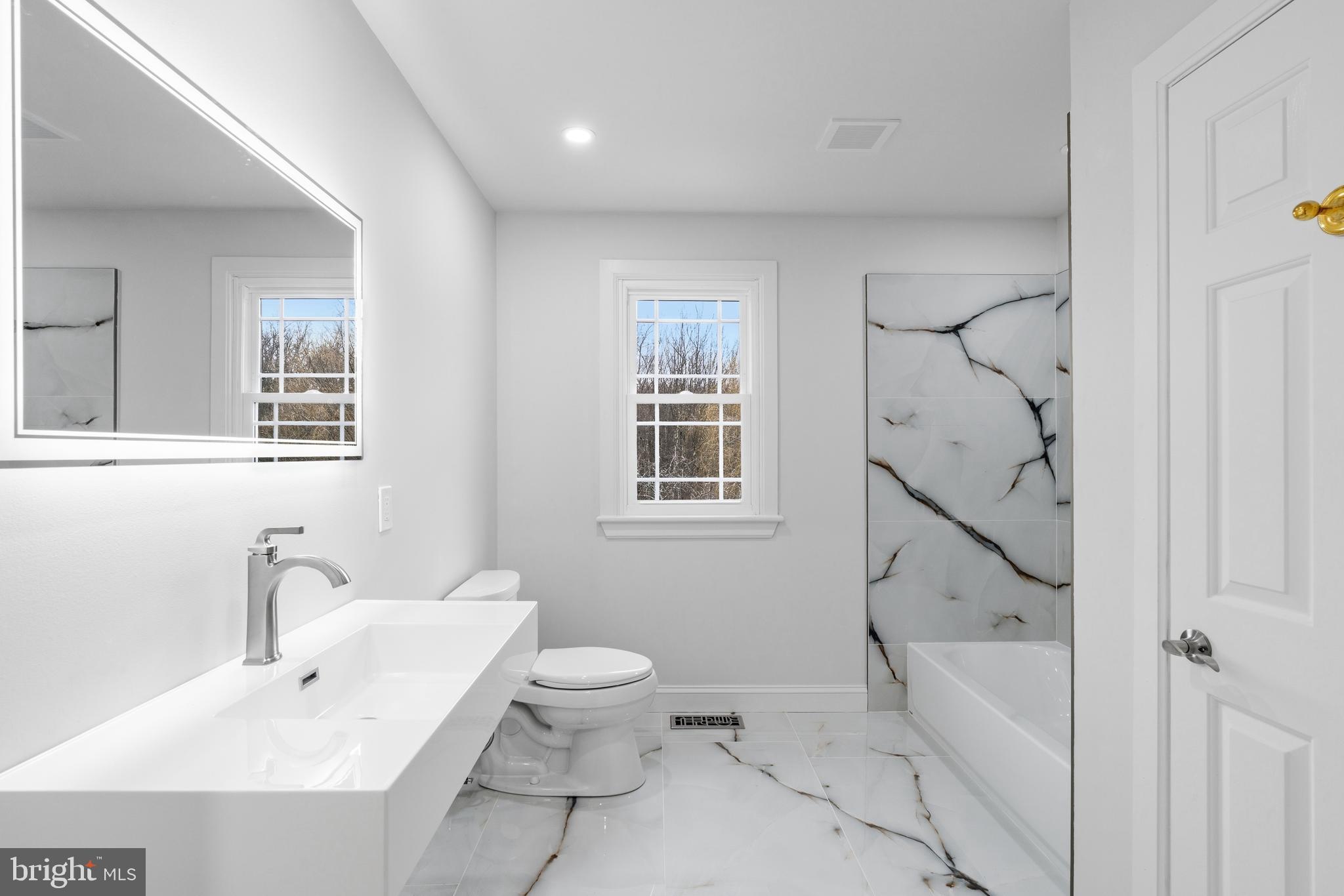 UPPER BLACK EDDY - Residential