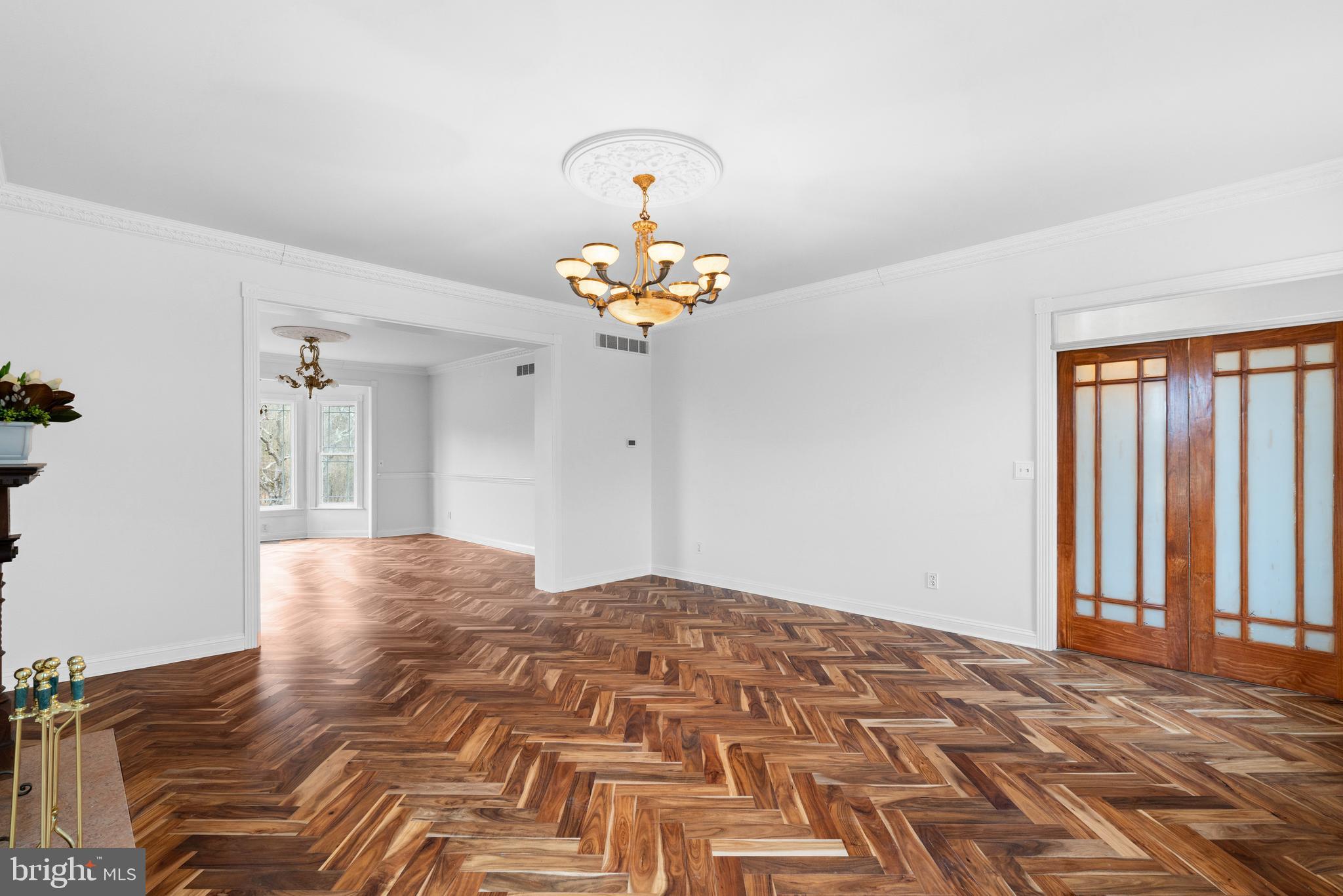 UPPER BLACK EDDY - Residential