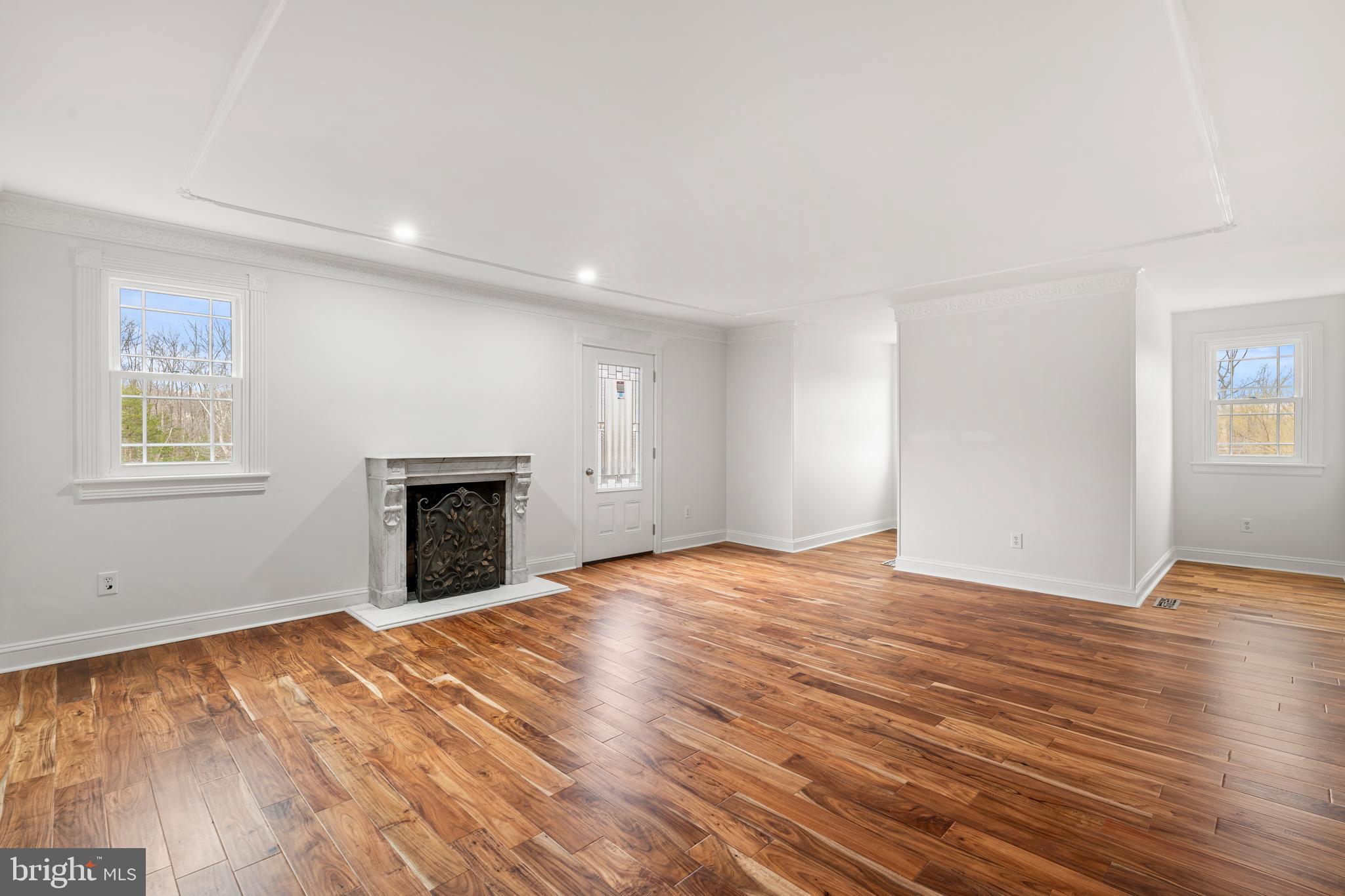 UPPER BLACK EDDY - Residential