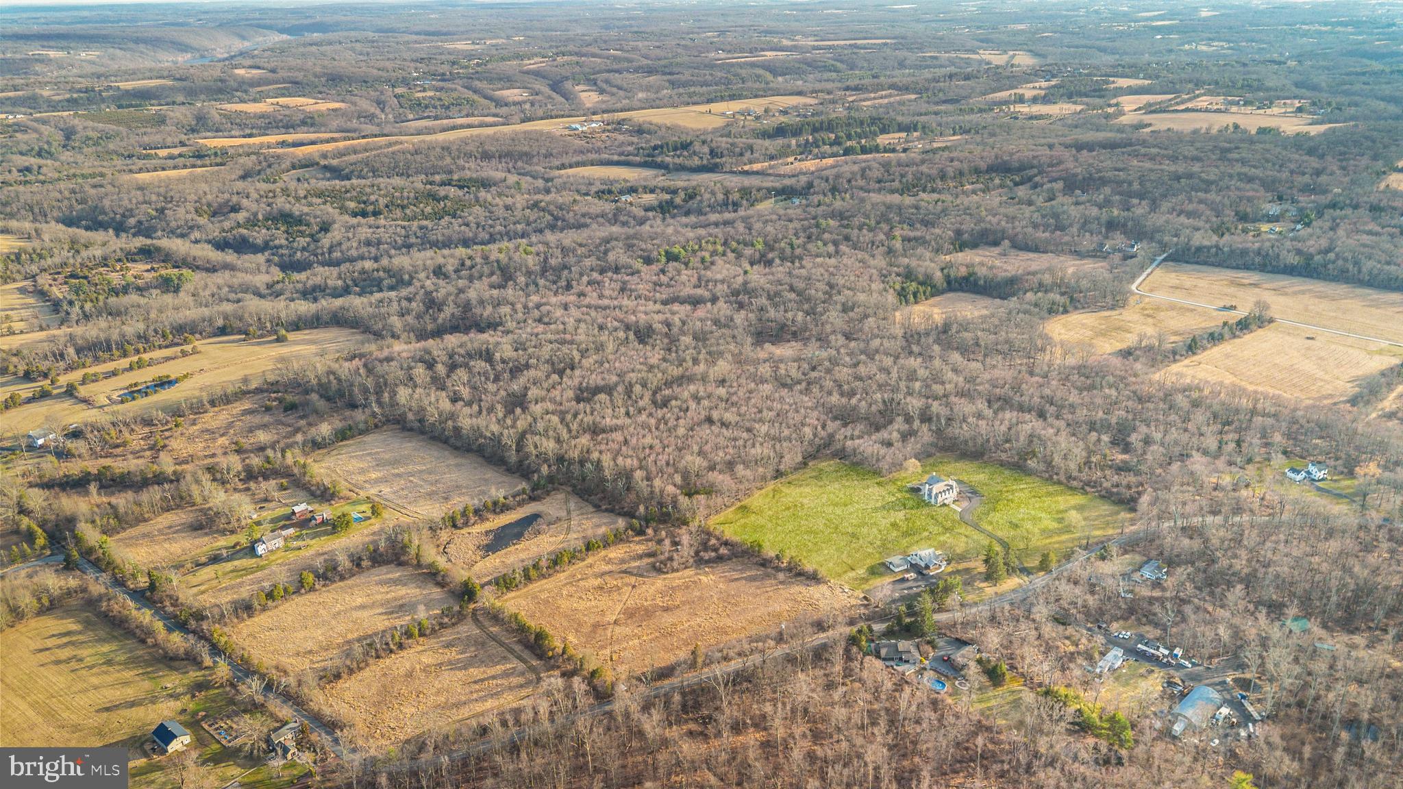 UPPER BLACK EDDY - Residential