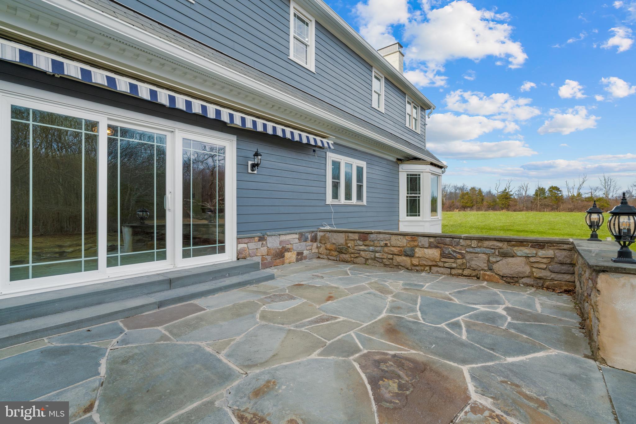 UPPER BLACK EDDY - Residential