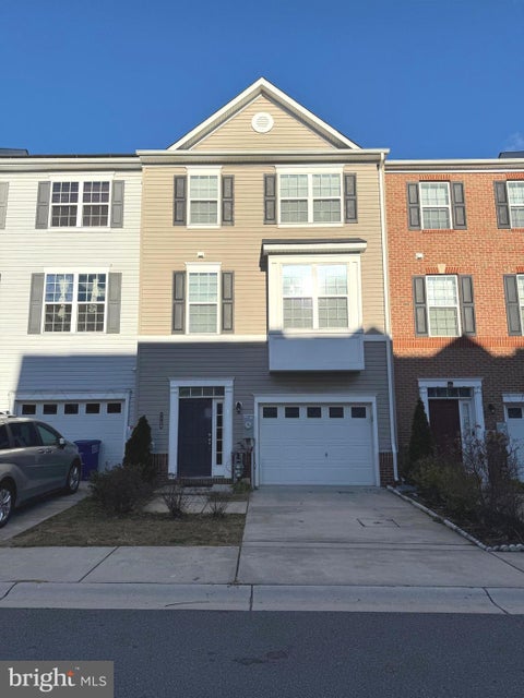 Townhouse For Rent - 7730 Dagny Way<br/> Howard County, ELKRIDGE, MD 21075
