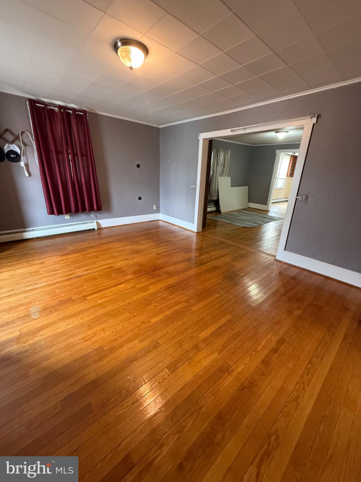 216 S CHESTNUT STREET