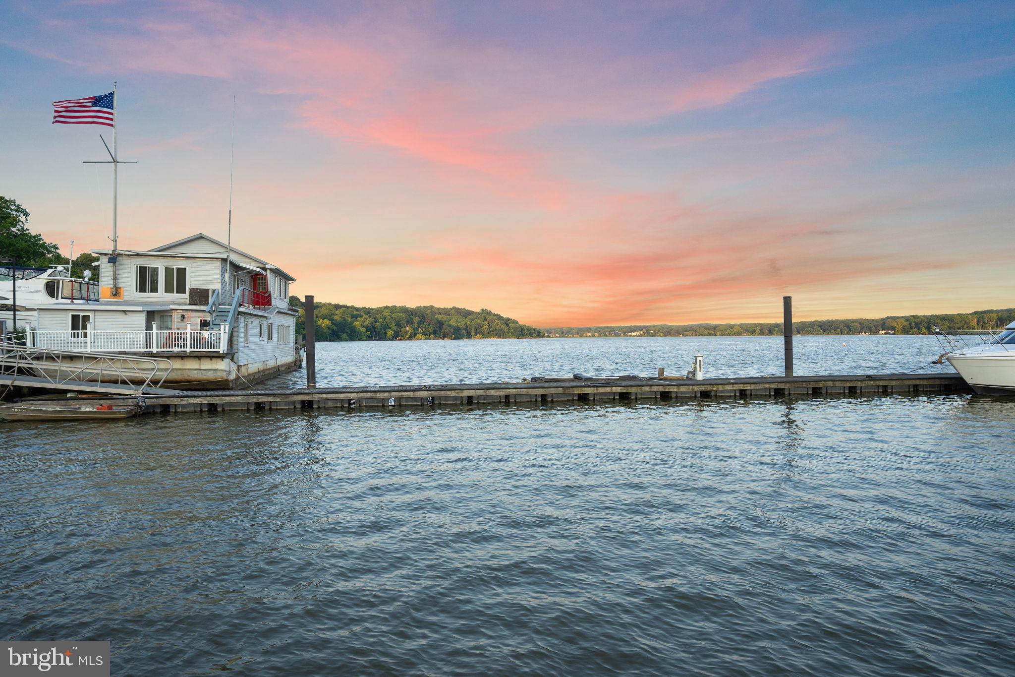 TANTALLON HILLS - Residential