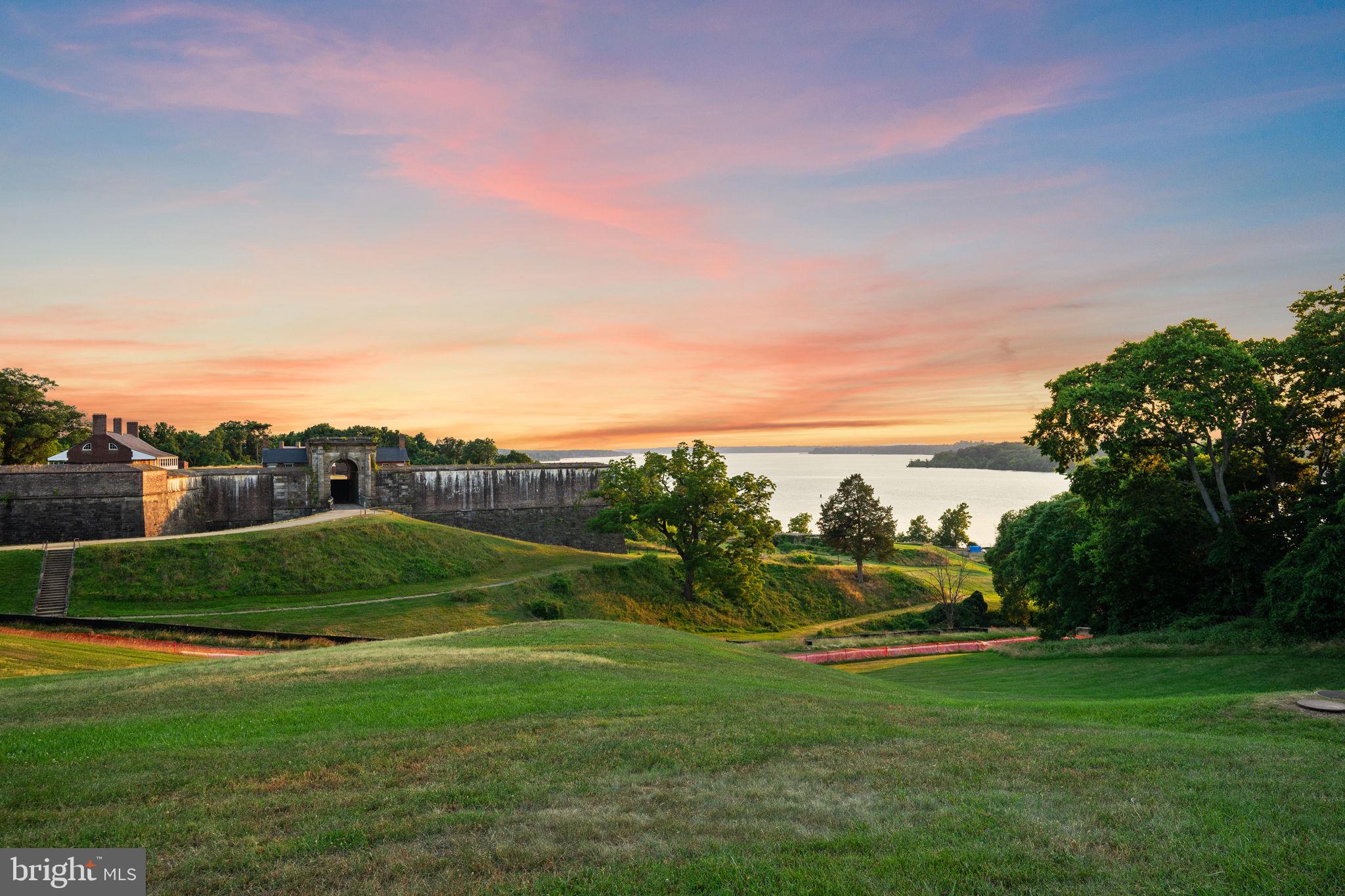 TANTALLON HILLS - Residential