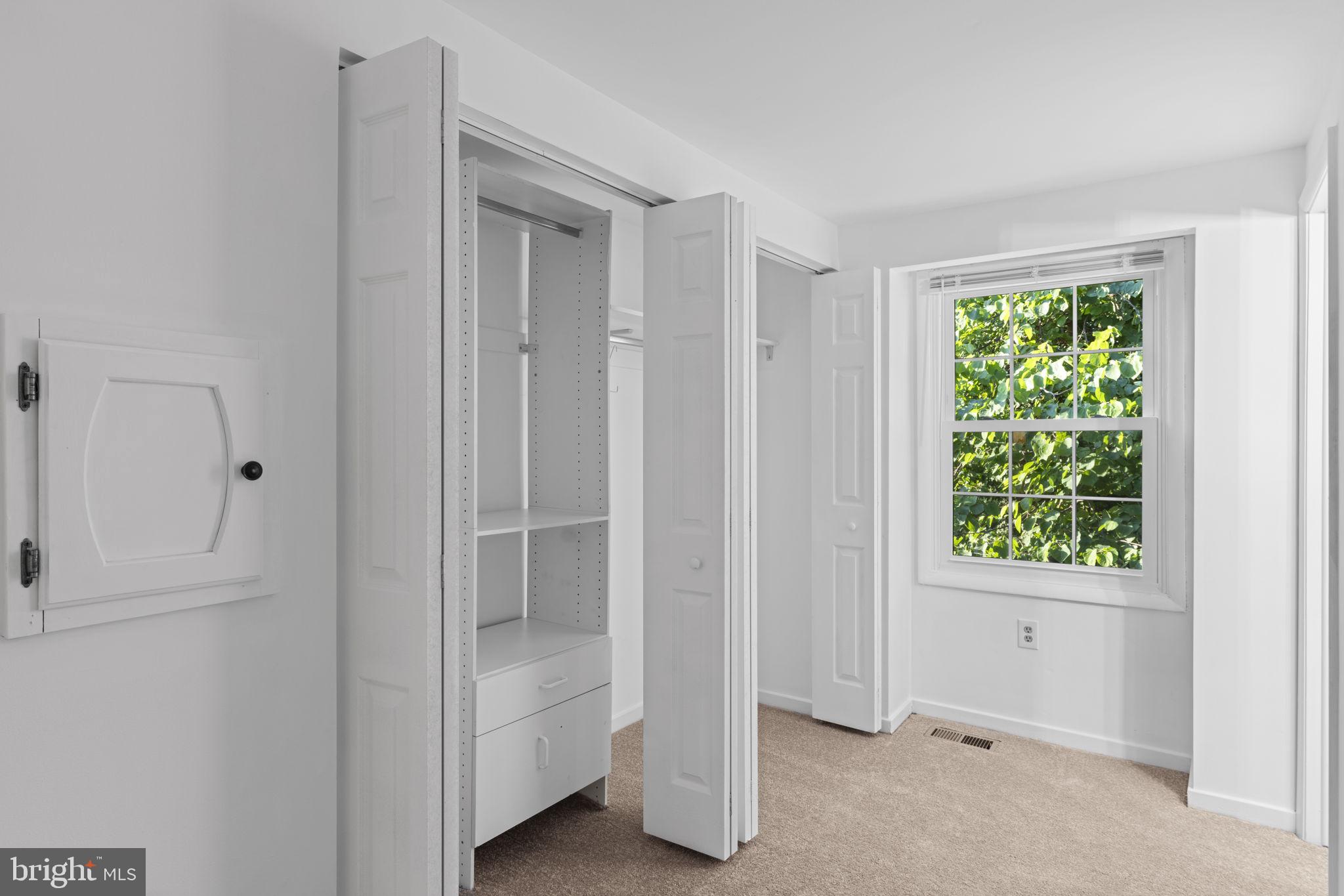 TANTALLON HILLS - Residential