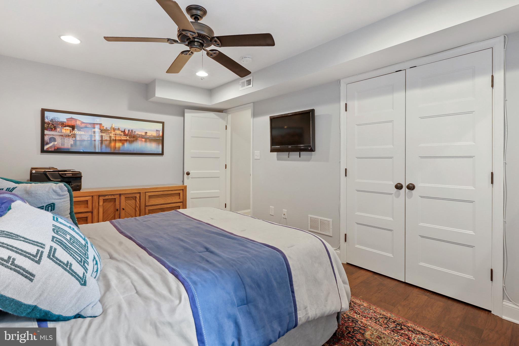 FELLS POINT HISTORIC DISTRICT - Residential