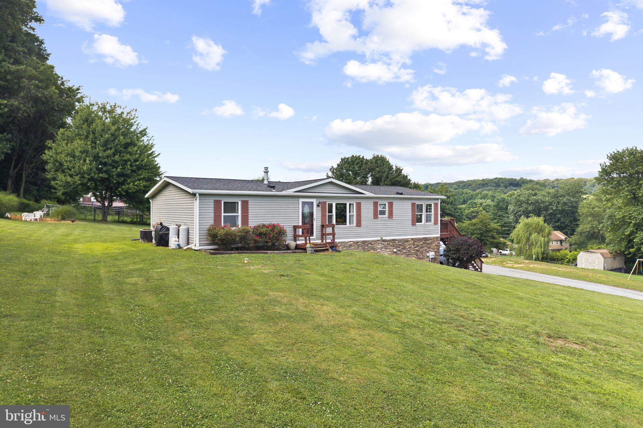 966 BUCK ROAD