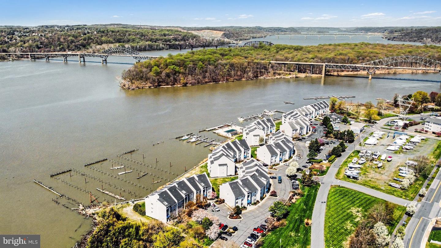 OWENS LANDING - Residential