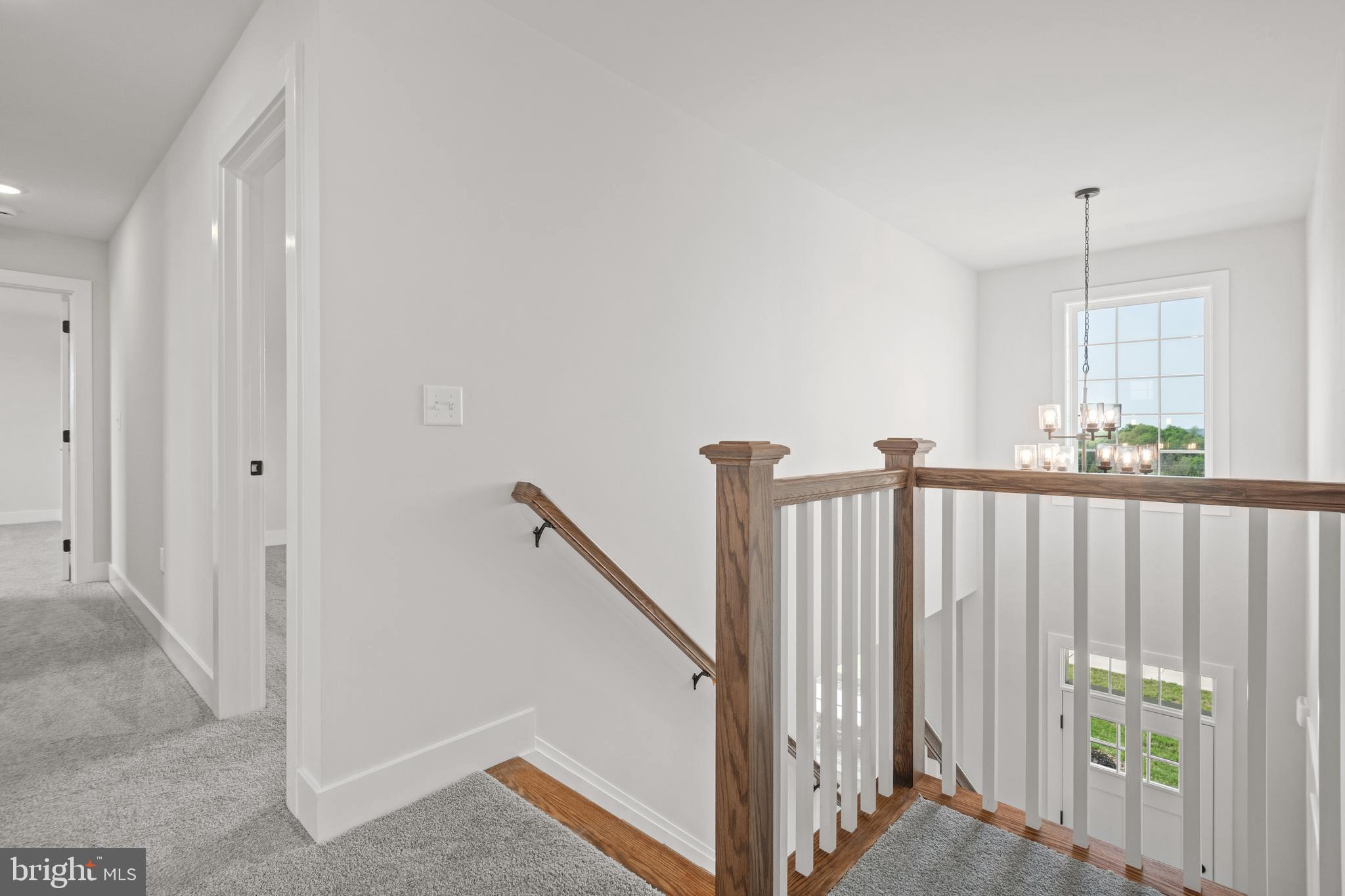RIVER RIDGE HILLS - Residential