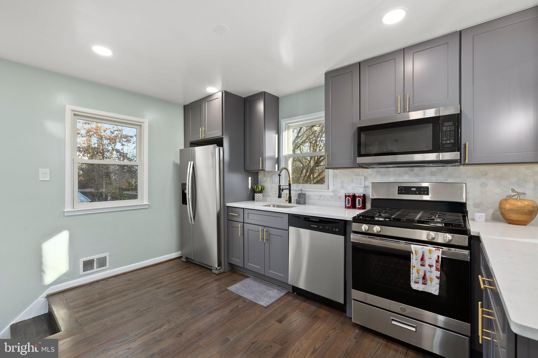 RUTLEDGE - Residential