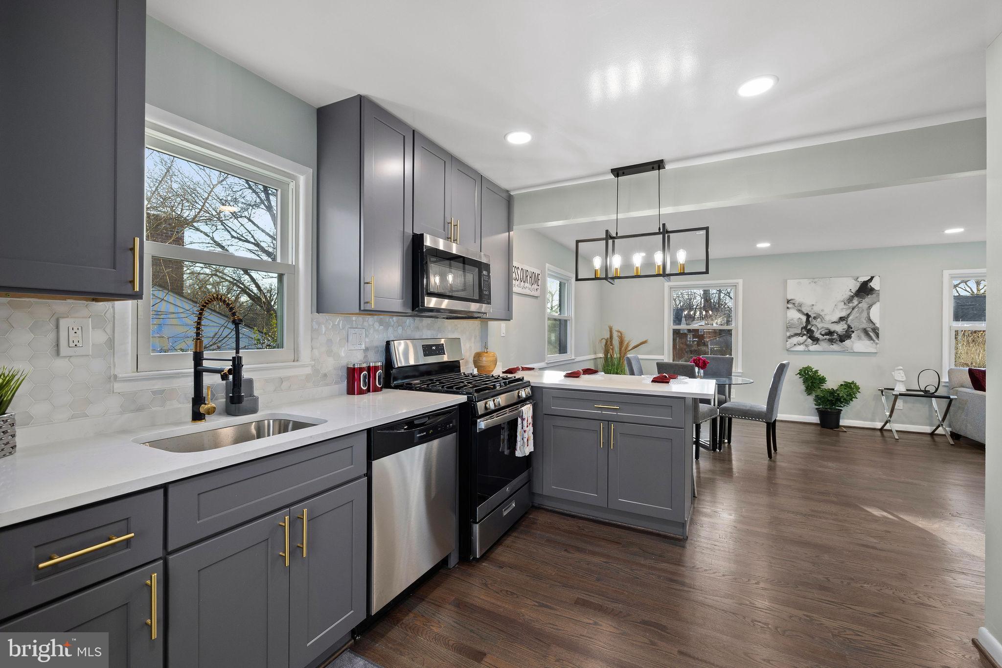 RUTLEDGE - Residential