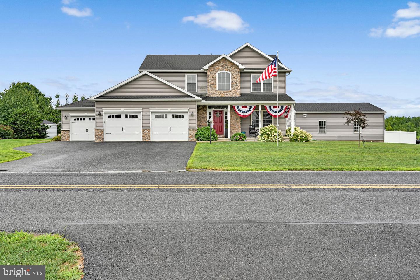 796 MARCON DRIVE