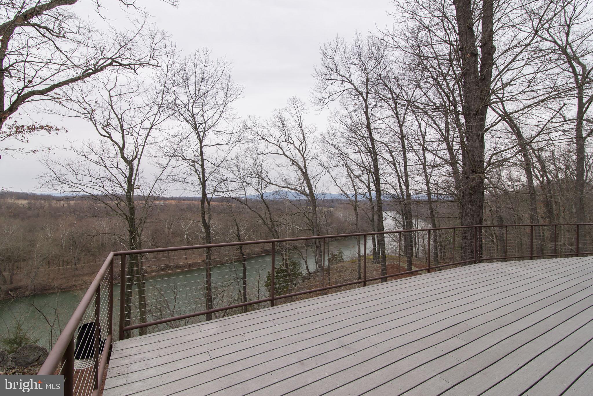 NESTLE BLUFF - Residential