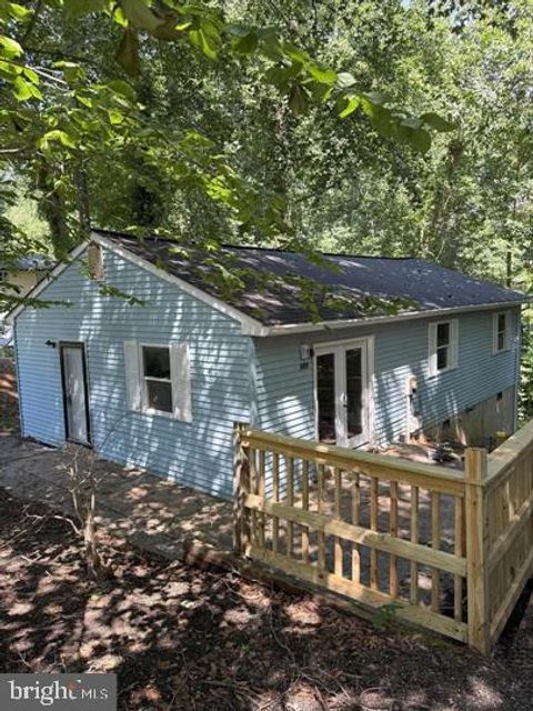 709 SPRUCE DRIVE LUSBY MD 20657