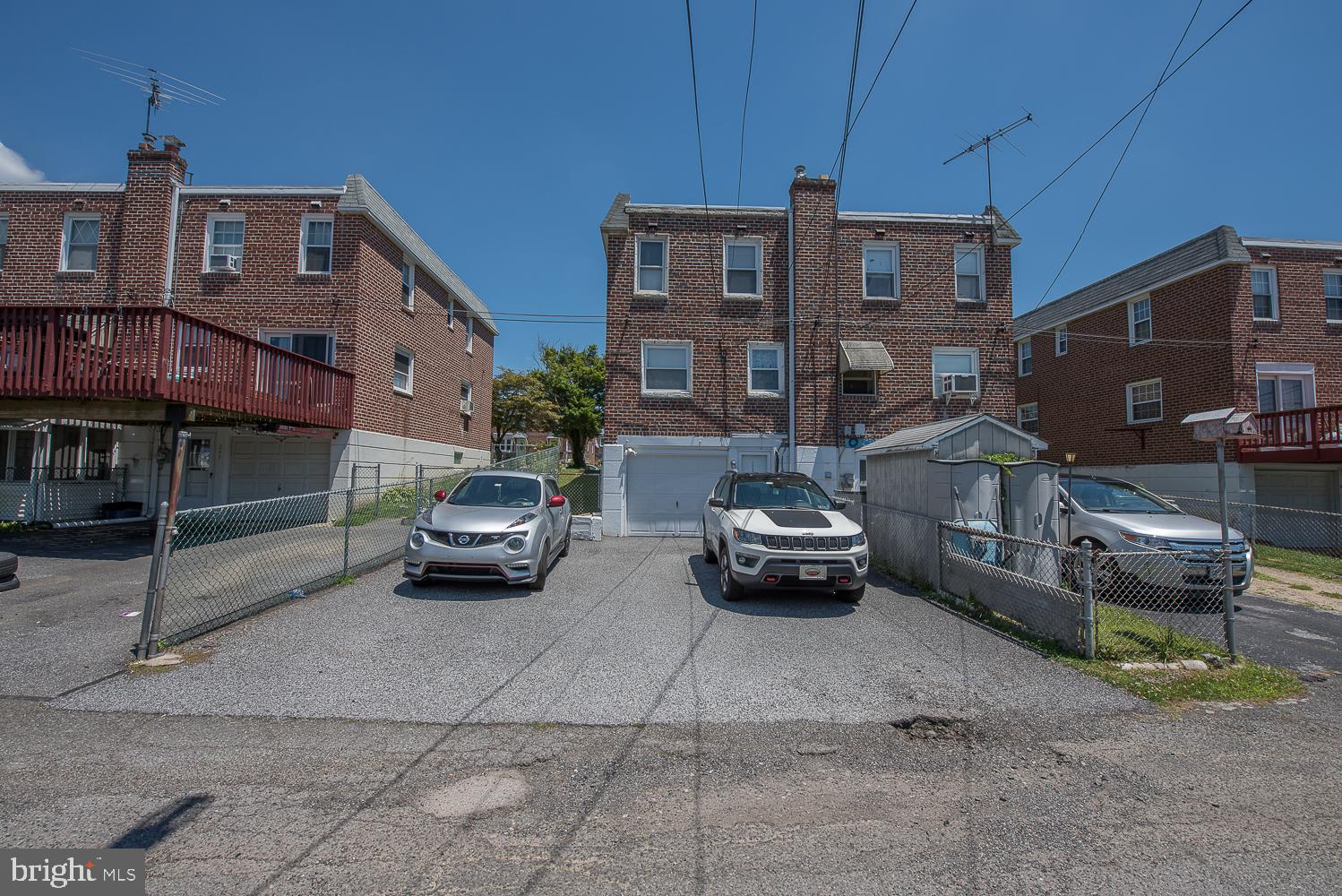 LEEDOM ESTS - Residential