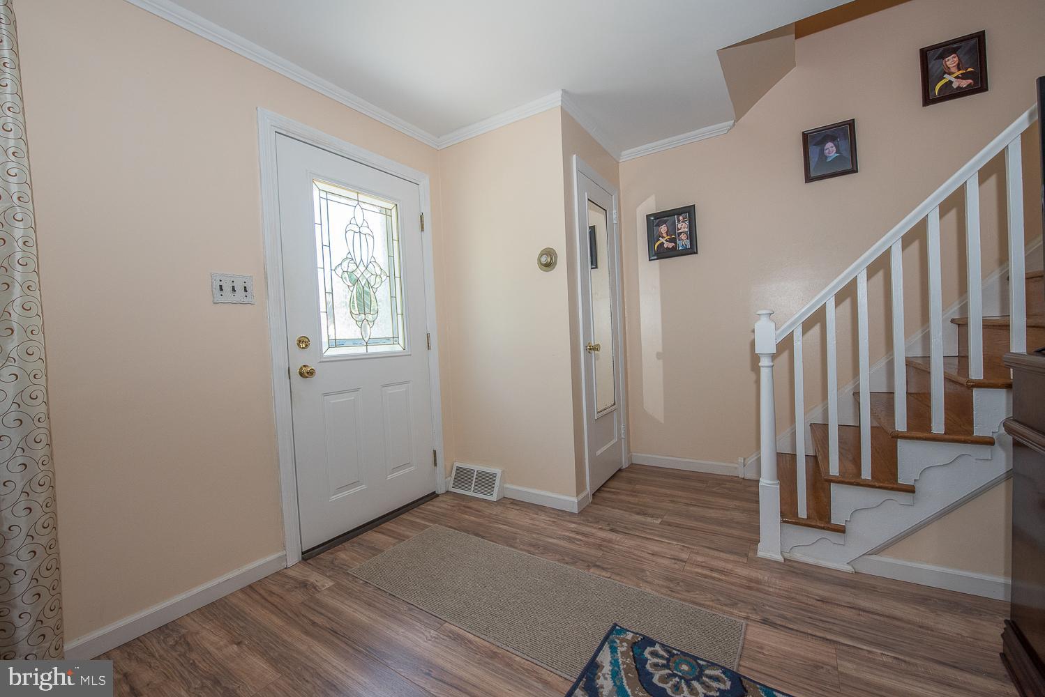 LEEDOM ESTS - Residential