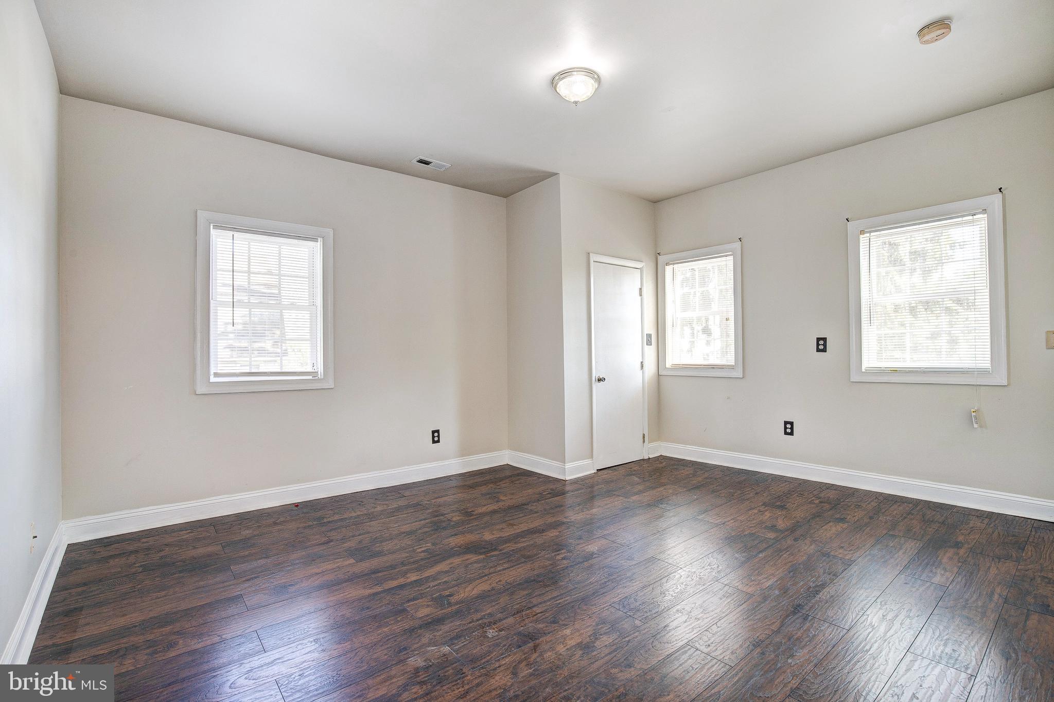 FOREST PARK - Residential