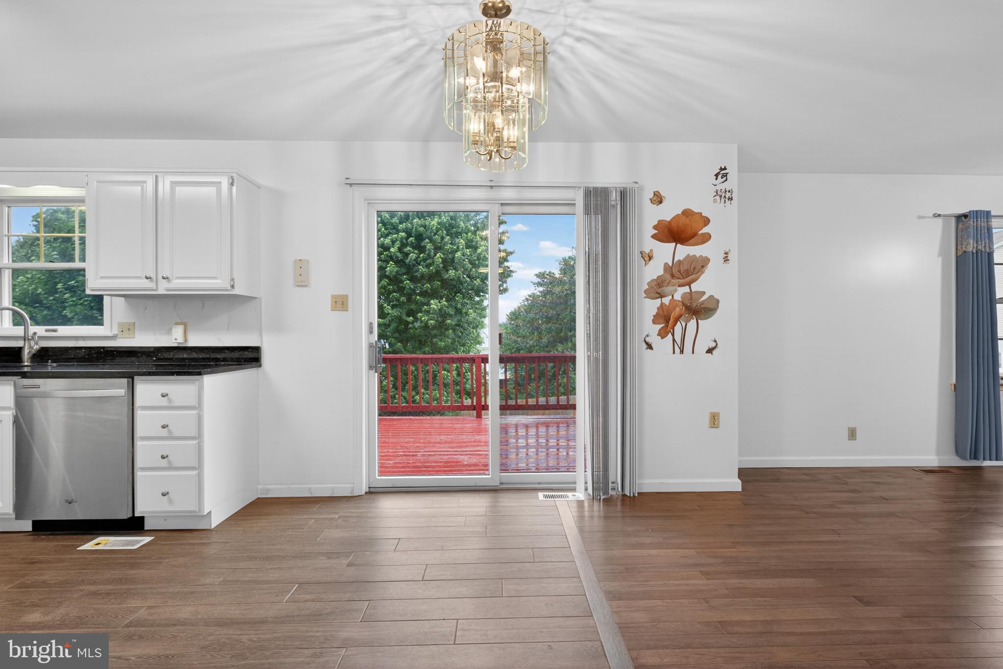 VICTORIA GLEN - Residential