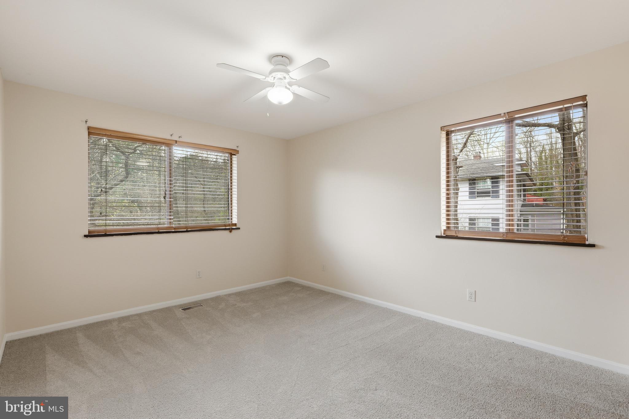 MOUNT WASHINGTON - Residential