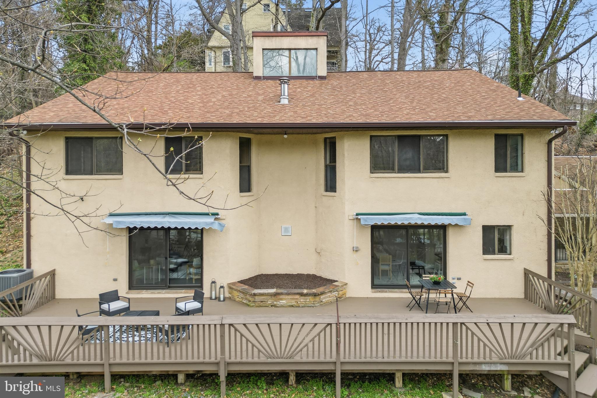 MOUNT WASHINGTON - Residential