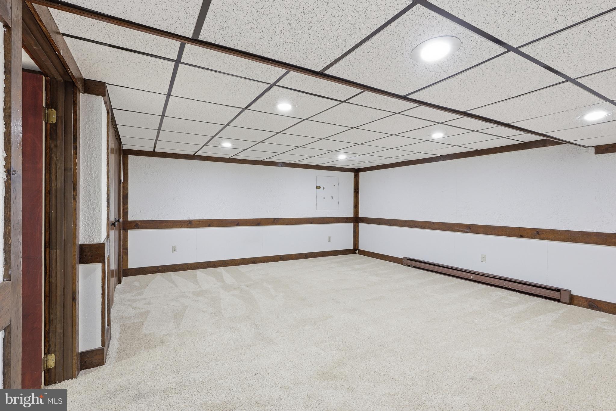 MOUNT WASHINGTON - Residential