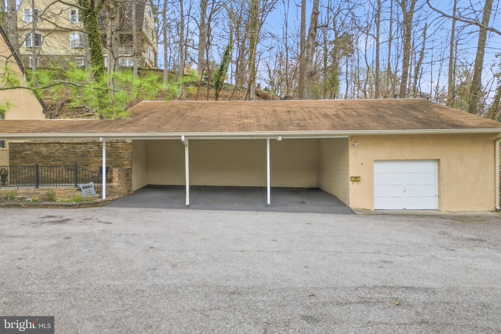 MOUNT WASHINGTON - Residential