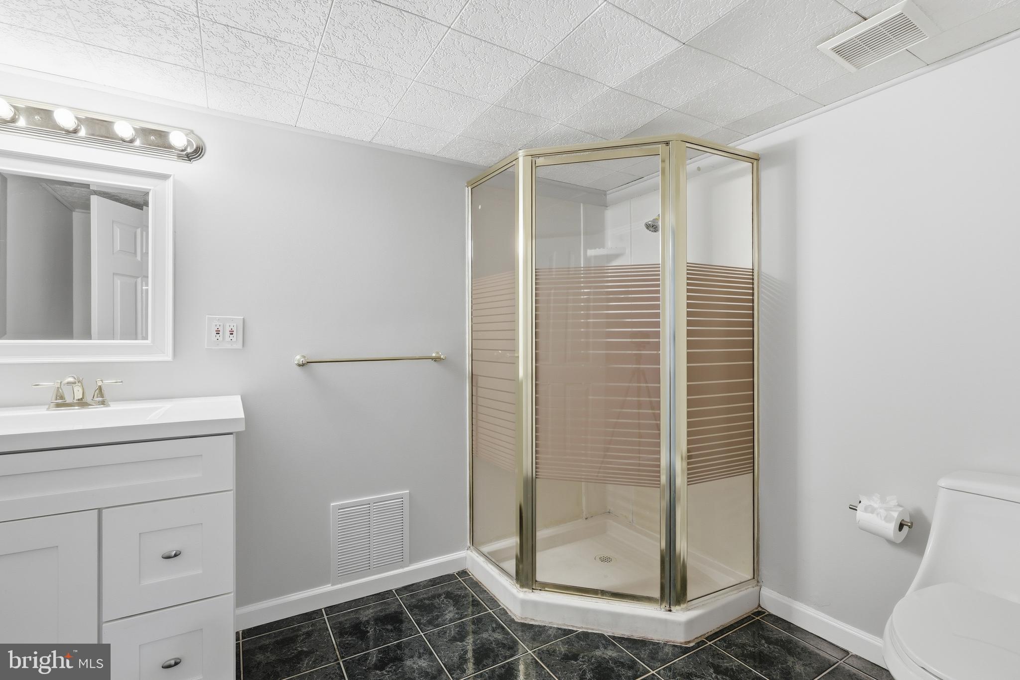 MOUNT WASHINGTON - Residential