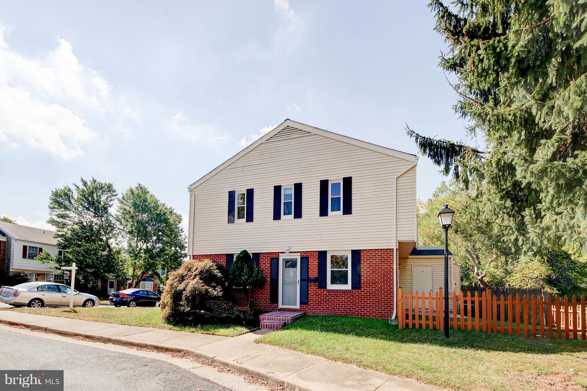 VIRGINIA KNOLLS - Residential