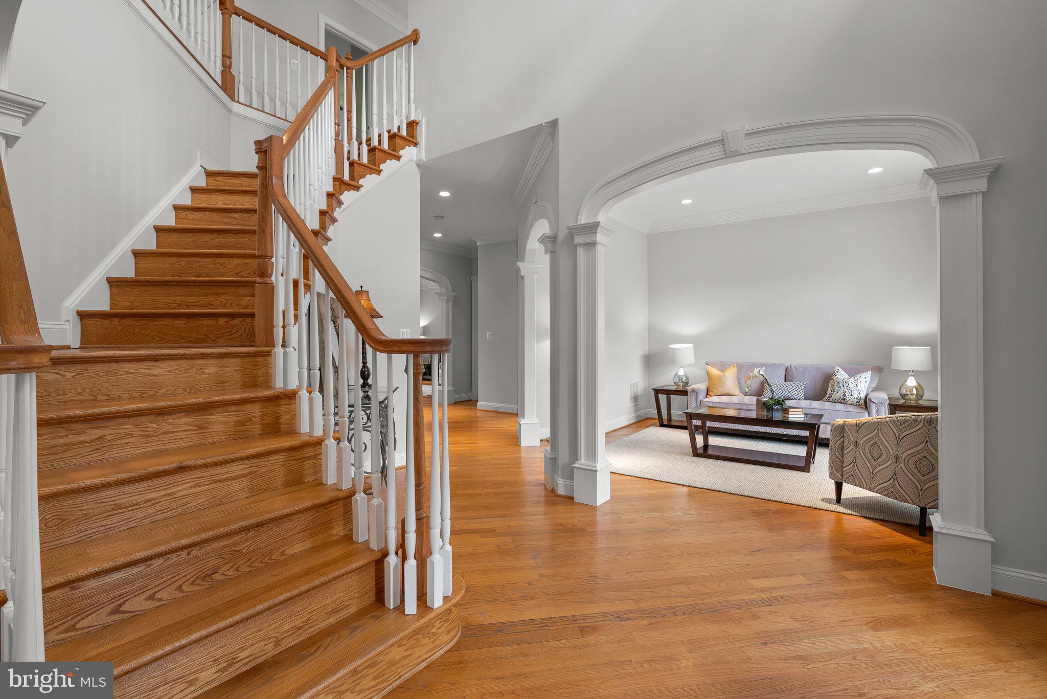 MADRILLON MANORS - Residential