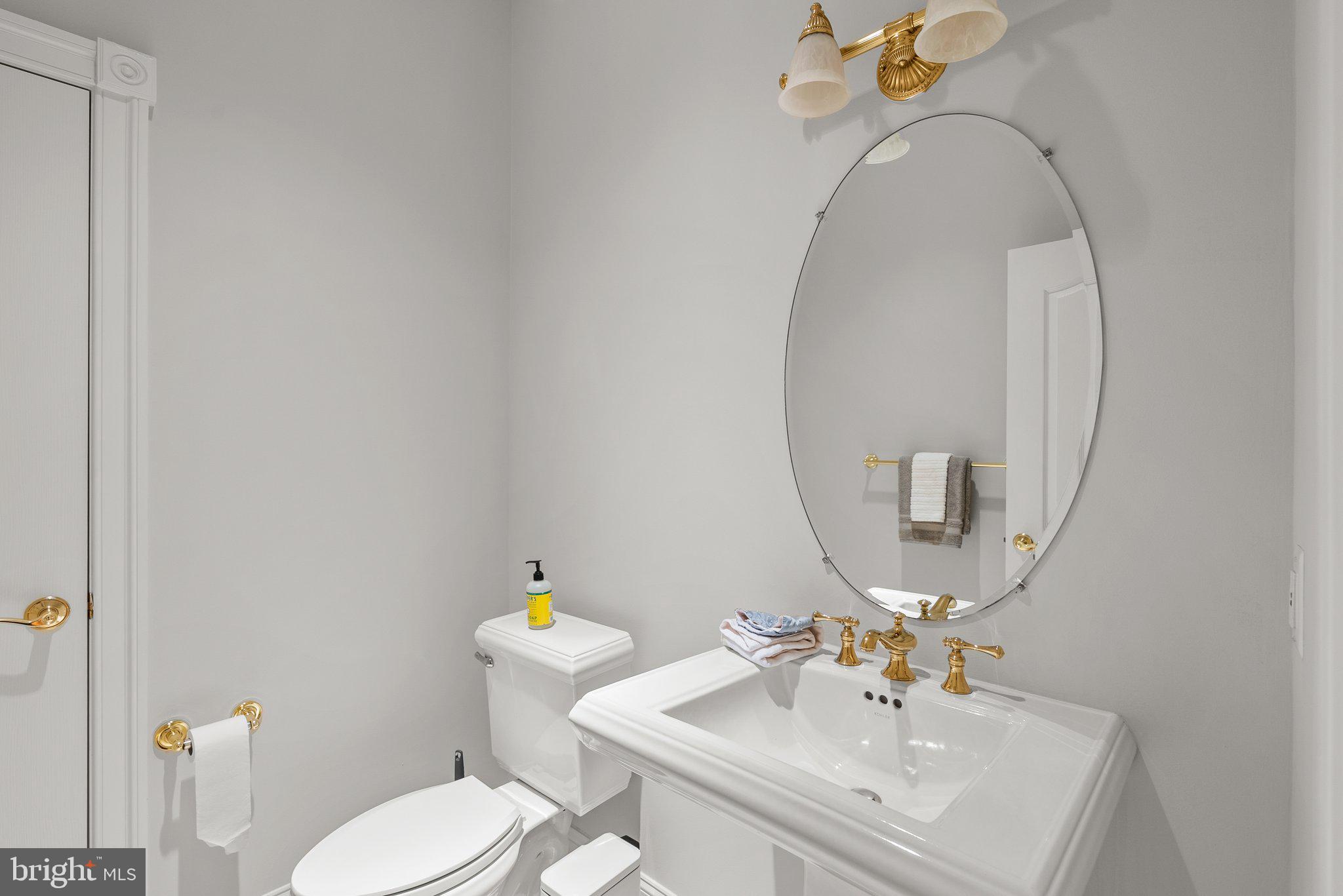 MADRILLON MANORS - Residential