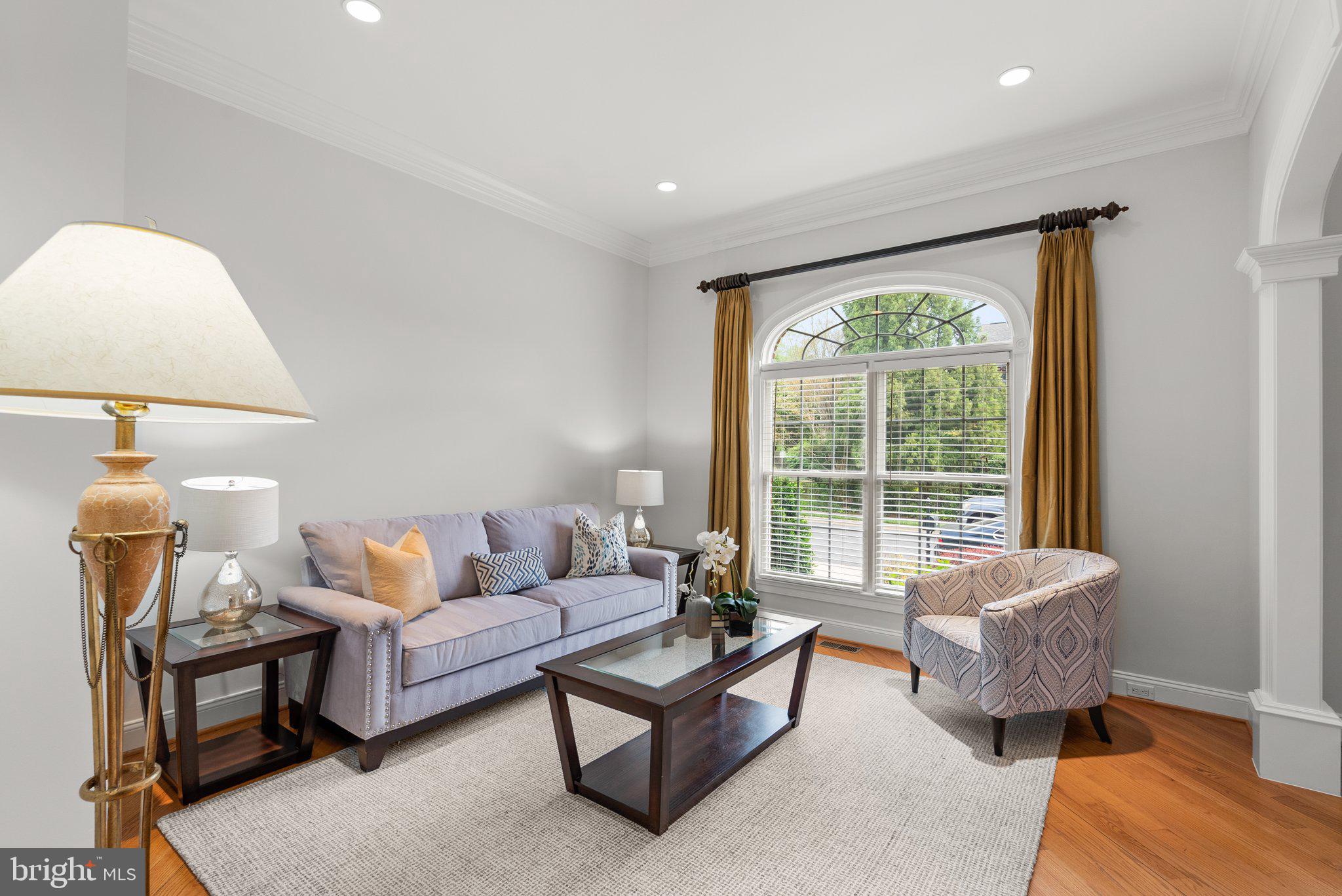 MADRILLON MANORS - Residential