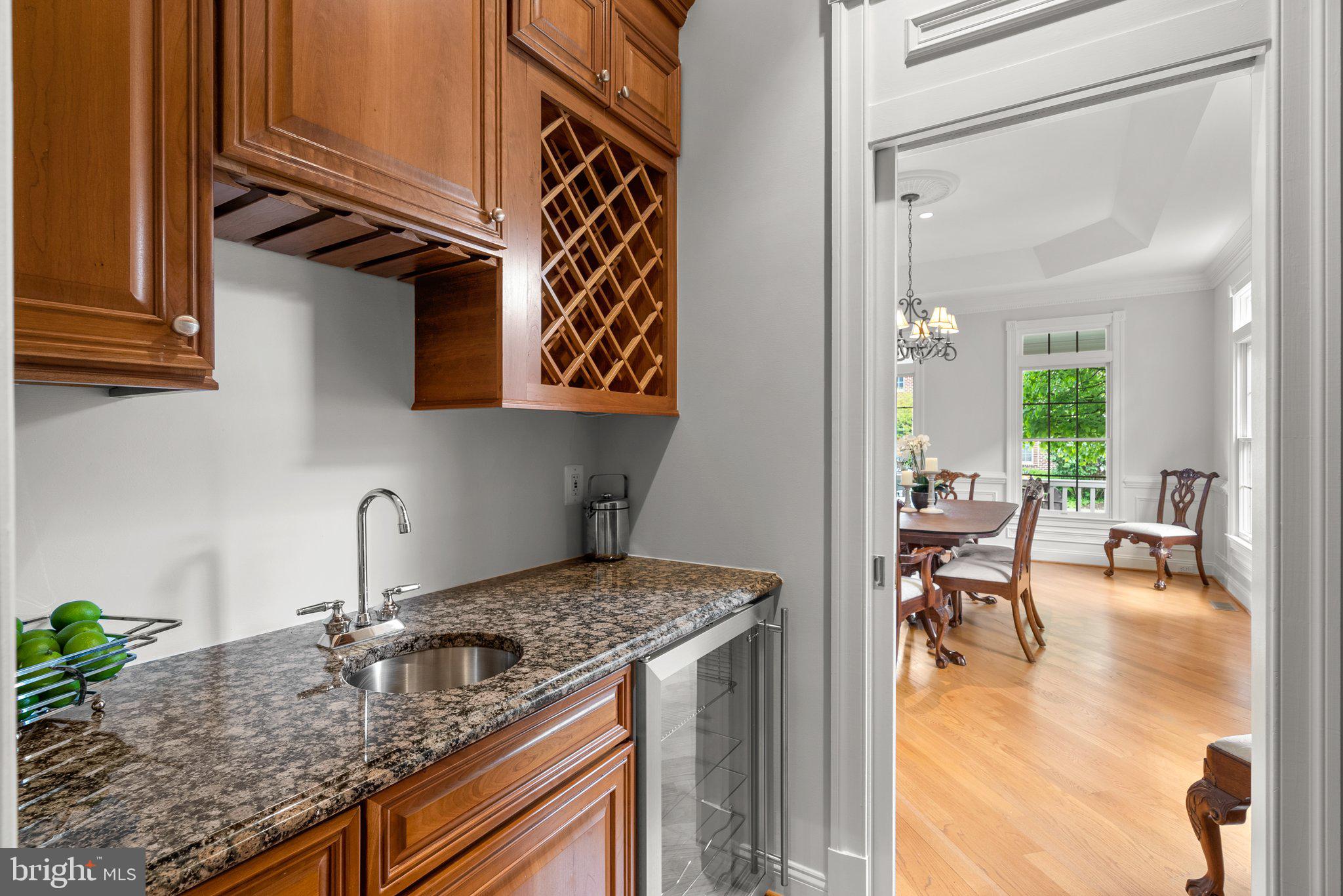 MADRILLON MANORS - Residential