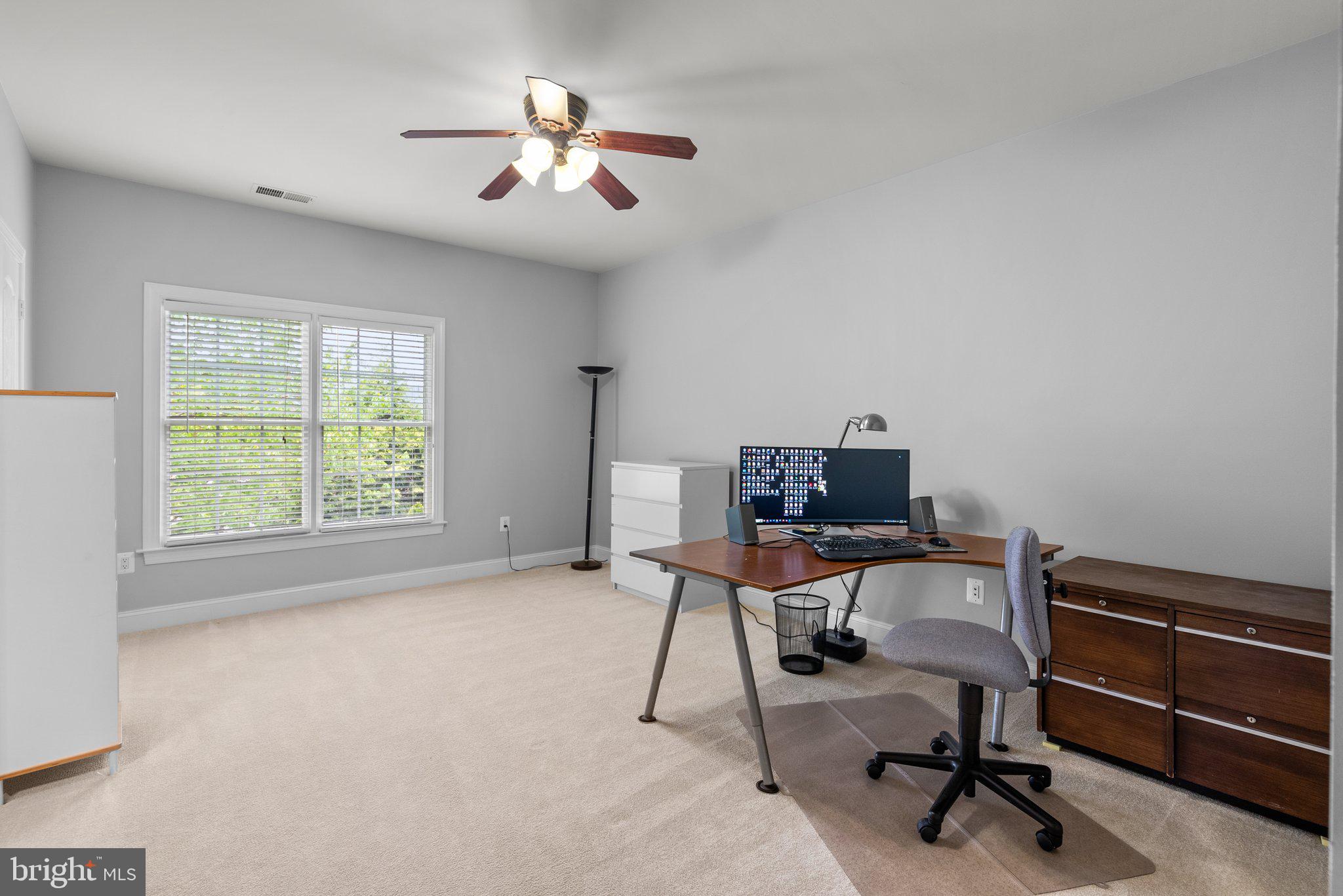 MADRILLON MANORS - Residential