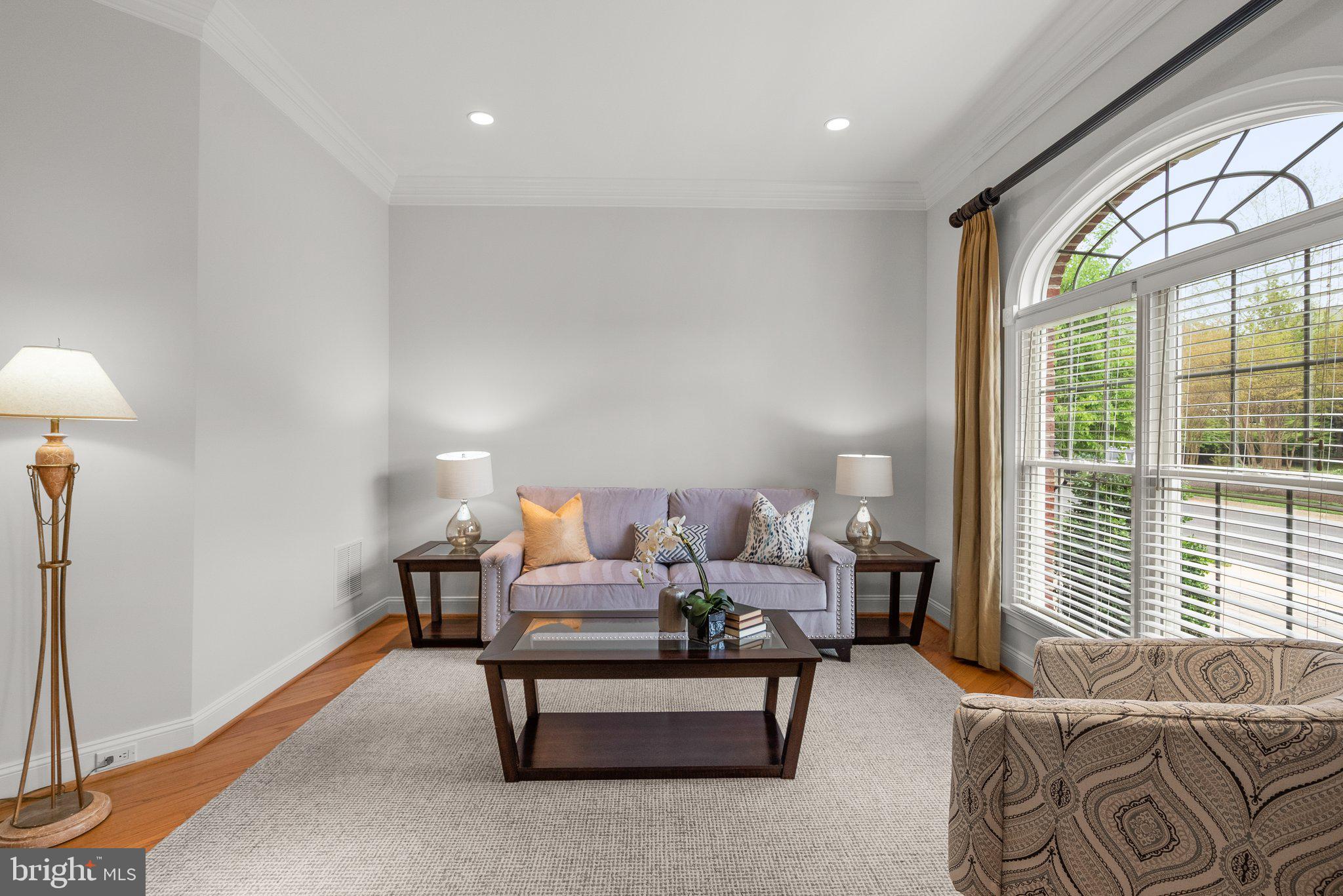 MADRILLON MANORS - Residential