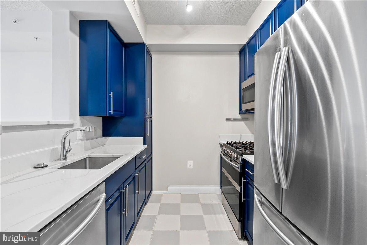 MERCER - Residential Lease