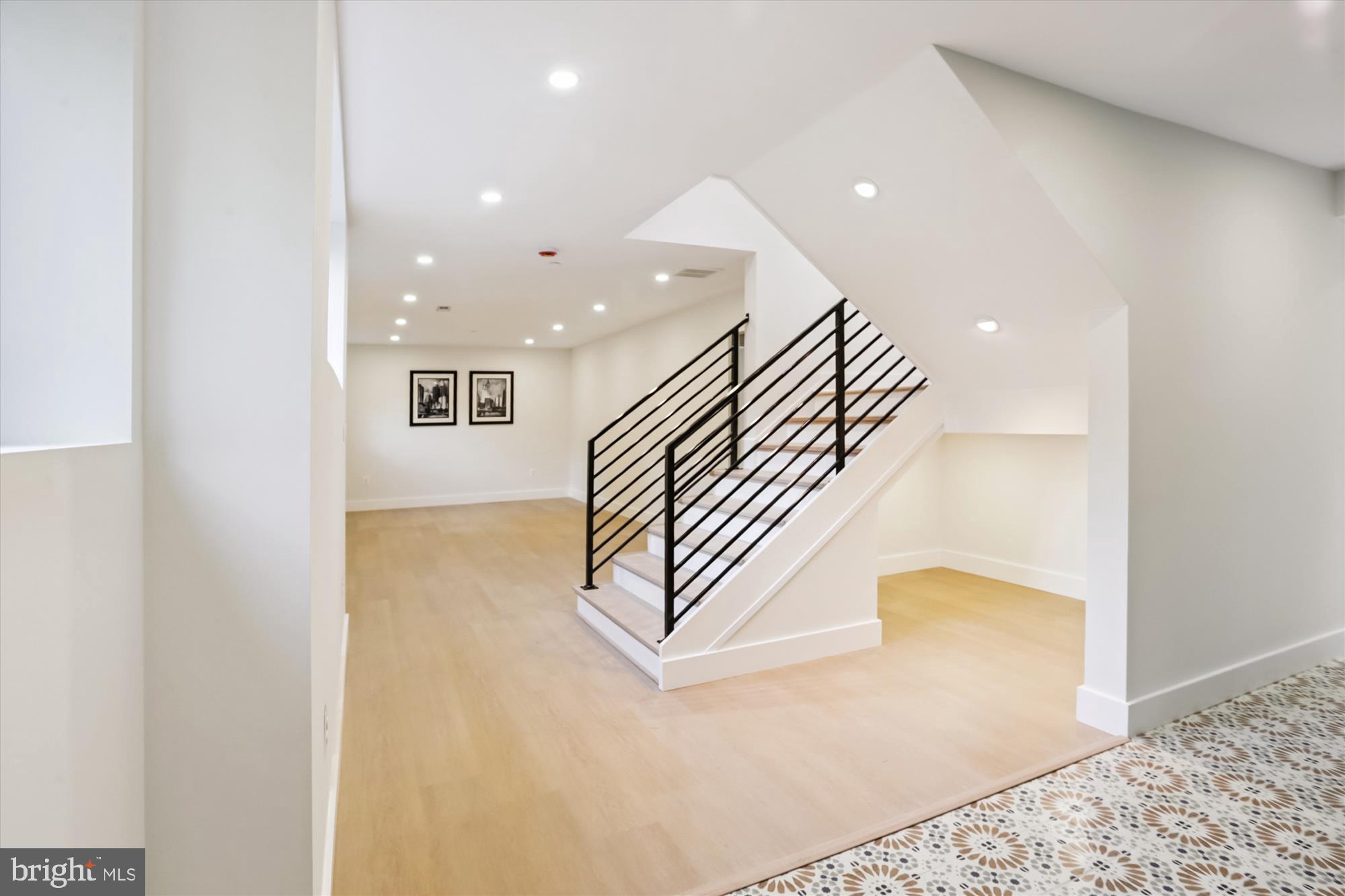 TAKOMA PARK - Residential